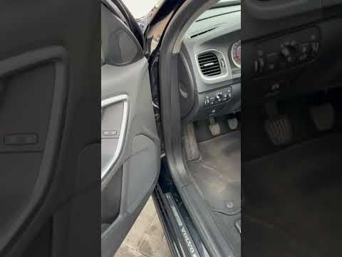 фото volvo s60 ii 0