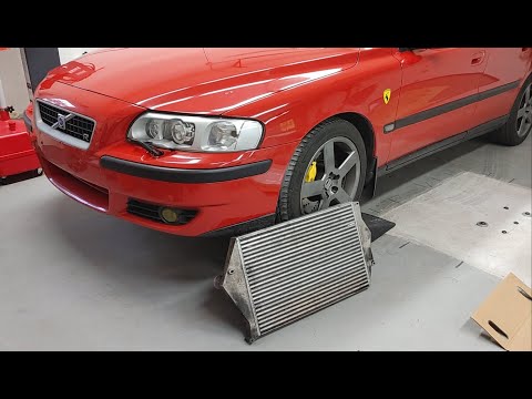 Volvo V70R Intercooler Install