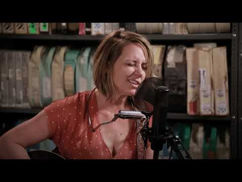 Jamie Lin Wilson - Instant Coffee Blues - 6/10/2019 - Paste Studios - New York, NY