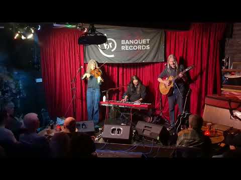 InsideOutMusicTV and Big Big Train