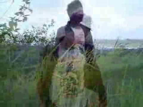 gubuk bambu oleh alhy.andry