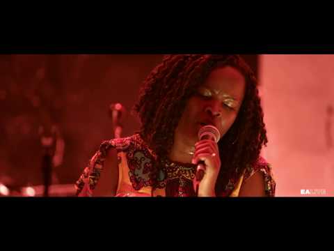 Selma Uamusse - Monica | EA LIVE Sessions