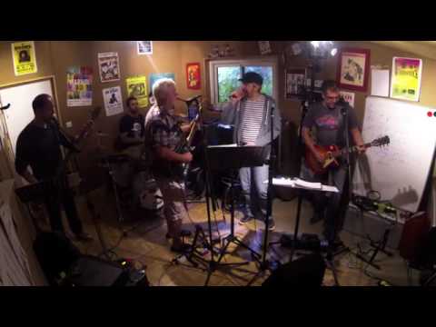 Uptown Funk - Brunos Mars cover Vibromaster's