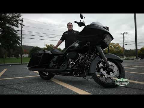 2021 Road Glide Special Vivid Black With Black Finish! 🔥