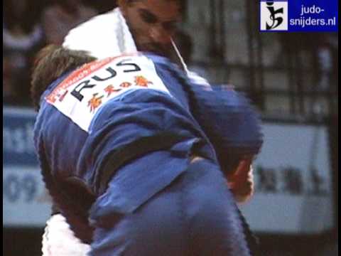 Judo 2009 Rotterdam: Nifontov (RUS) - Ciano (ITA) [-81kg].