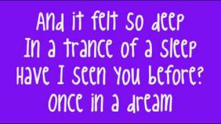 Chain Reaction-Kesha (Lyrics)