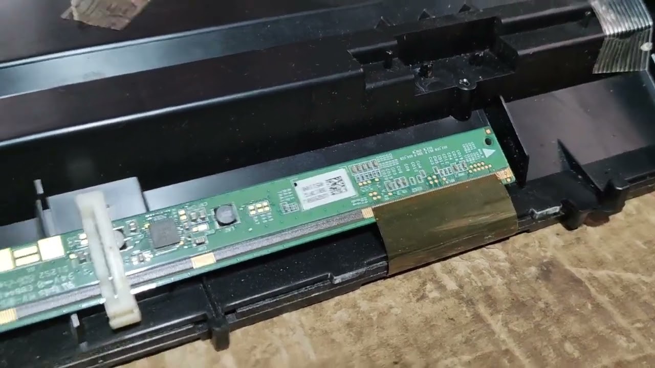 Recuperação de display, cortes na linha ckv passo a passo e imagem recuperada!