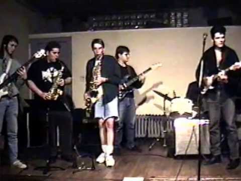 Midnight Rising Jazz Band  +  Hollywood Joe  5/14/92  at Blondie's - Nyack NY