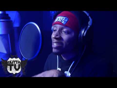 Richie Banks & Saeuce In The Studio With Some New Heat ( Gutta Tv Studios )