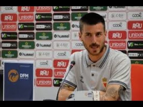 Miñano, jugador Real Murcia: "Tenemos que ser autocríticos y mostrar más personalidad que nunca"