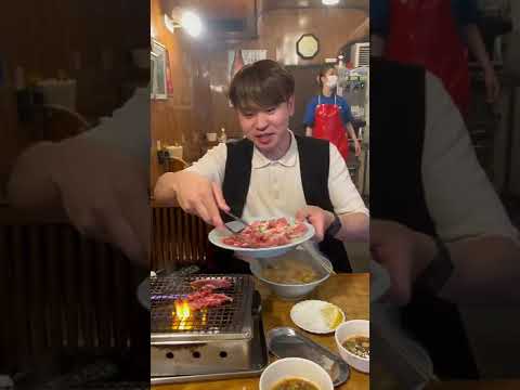 [Popular Yakiniku] ¿Puedes comer el filete de falda más delicioso de Osaka?