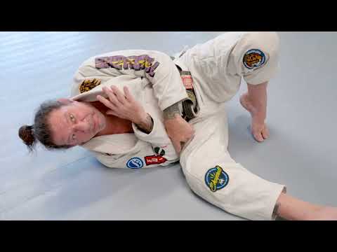 Kurt Osiander Move of the Week - Elbow Escape