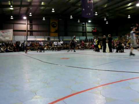 VRDL - 24.10.2009 - FRIGHTENING STRIKES - Derby Bout 2