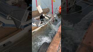 Bringing her back from the depths! 🤿 💦 #salvage #boating #boatlife #boatbreakers #shorts