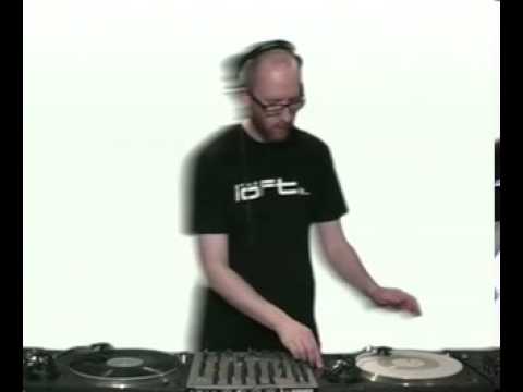 Roots United: Hoopa - RTS.FM.100412