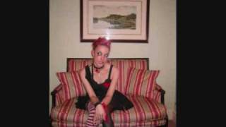 Emilie Autumn Miss Lucy Had Some Leeches (lyrics)