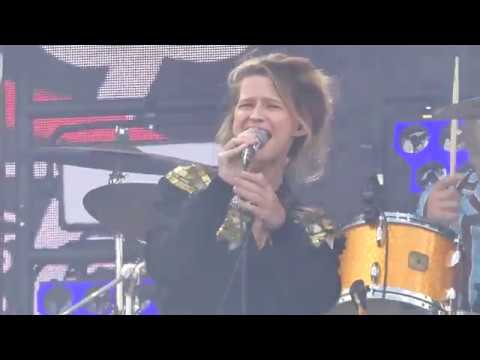 Triggerfings & Selah Sue - Mercy, Werchter Boutique, 8/6/2019 (HD)