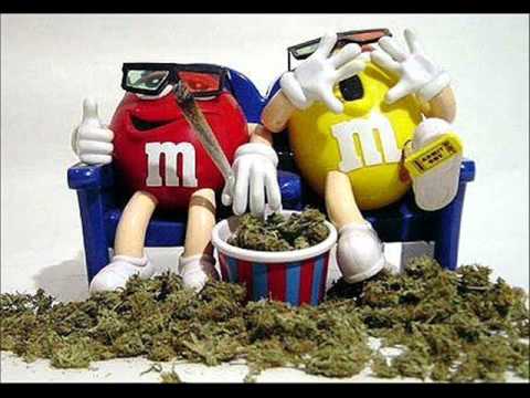 weed smokers smoke weed