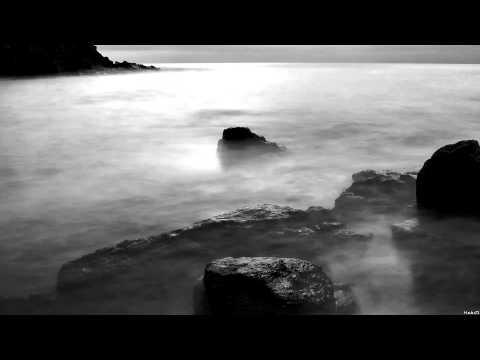 LMFAO vs Nicki Minaj vs Cobra Starship vs The Cataracs - Feel The Party Bass