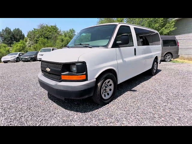 2013 CHEVROLET EXPRESS 1500 PASSENGER PASSENGER V8, FLEX FUEL, 5.3 LITER LS VAN 3D