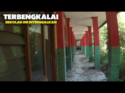 ZONA MERAH membuat sekolah ini ditinggalkan para muridnya !!