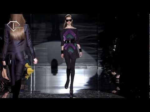 fashiontv | FTV.com - Milan F/W 09-10 -Gucci