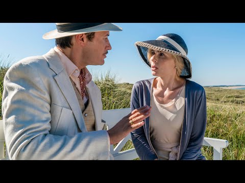 Fru Aurland viser rundt på Badehotellet