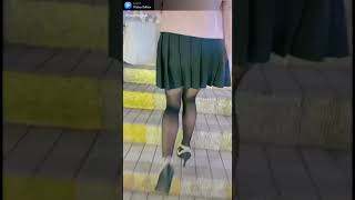《エロTikTok》『パンチラ』階段でのミニスカ