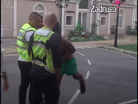 DIVLJAČKI MU POČUPAO KOSU: Uroš Ćertić NASRNUO na zadrugara - Obezbeđenje moralo HITNO da REAGUJE