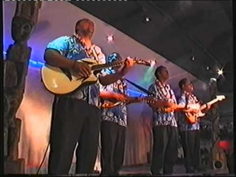 Aitutaki4-Waiting For your call.mpg