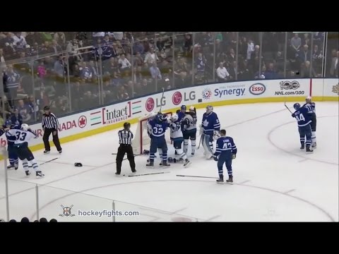 Dustin Byfuglien vs Matt Martin