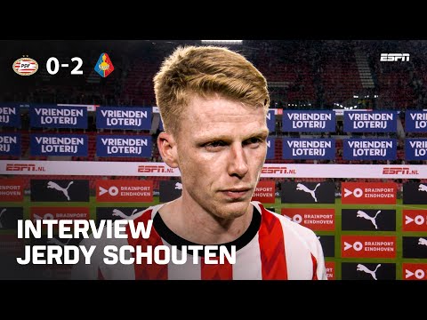 Jerdy Schouten kraakhelder: "Als je thuis verliest van Telstar, is dat gewoon een blamage" 😬