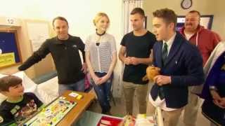 Harrison Craig & NRL Footy Show team visit Westmead Children's Hospital with Starlight Foundation