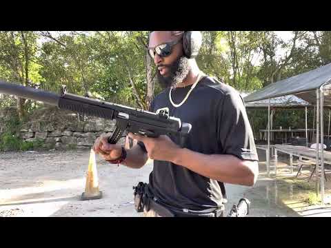 Say Hell to my HK MP5 .22LR 😍😍 @HecklerKochTV