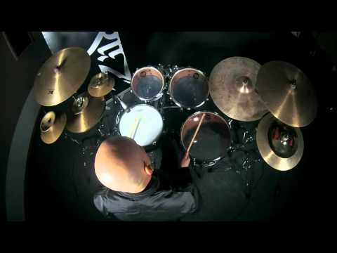 Roberto Gualdi & Zoom Q8 - "One Minute Solo"