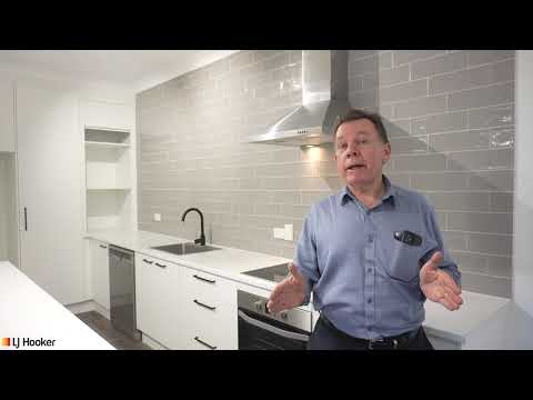 LJ Hooker Alice Springs - 2/1A Giles Street, EAST SIDE