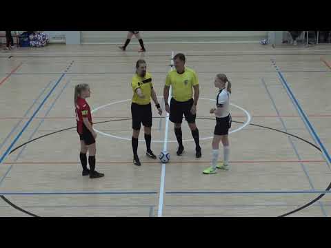 Naisten ykkönen: KaDy N2 - FC OPA. Muurame 30.10.2021.