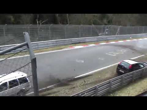 Carfreitag crash VW vs FIAT