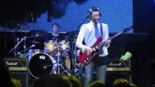 Paul Gilbert at Moscow. 2013-04-18. Bivalve Blues.