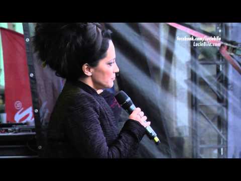 2012-09-01 Vystoupení s kapelou v Žatci - Lucie Bílá