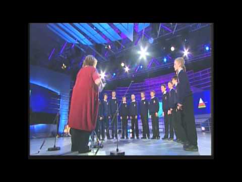 Eisteddfod Yr Urdd Eryri 2012 - Parti Bechgyn Bl. 7,8 a 9 - Hei Ti'n Cwl