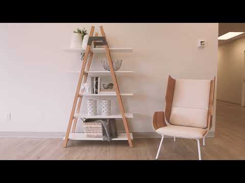 Flüff Designs Showroom August 2019