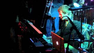 Carl Hudson & the Digisoul Band - Languid Squid (Live at Madame Jojos 6th June 2013)