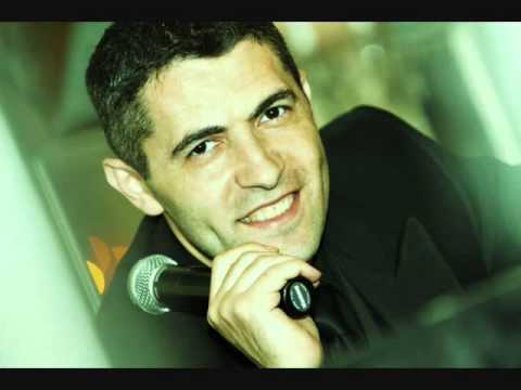 MEDLEY Massimo Ranieri canta CHARLIE P