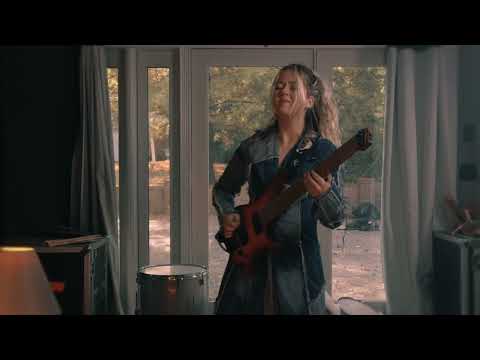 COBURN performs "Super Ugly" on NEW .strandberg*