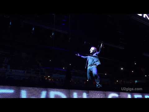 U2 Manchester The Fly 2018-10-19 - U2gigs.com
