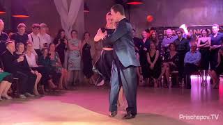 Alex Krupnikov & Ekaterina Lebedeva, Alberto Echagüe-La Bruja