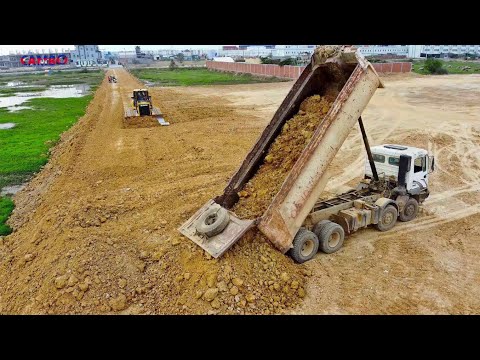 Wonderful Showing! Strongly mighty Bulldozer SHANTUi pushing dirt to clear land new road Complete