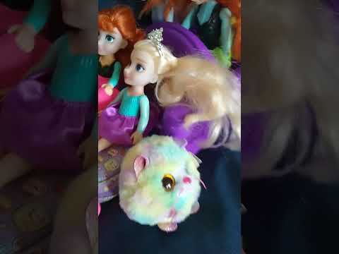Elsa and Anna airplane part 1 vacation