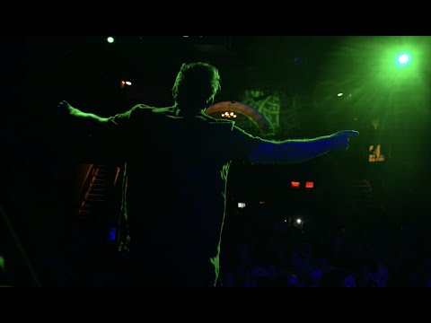 LET IT GO (Official Live Music Video)